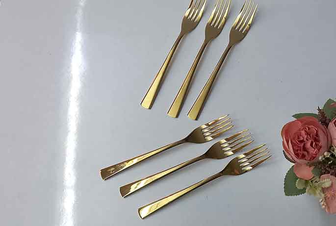 2769
