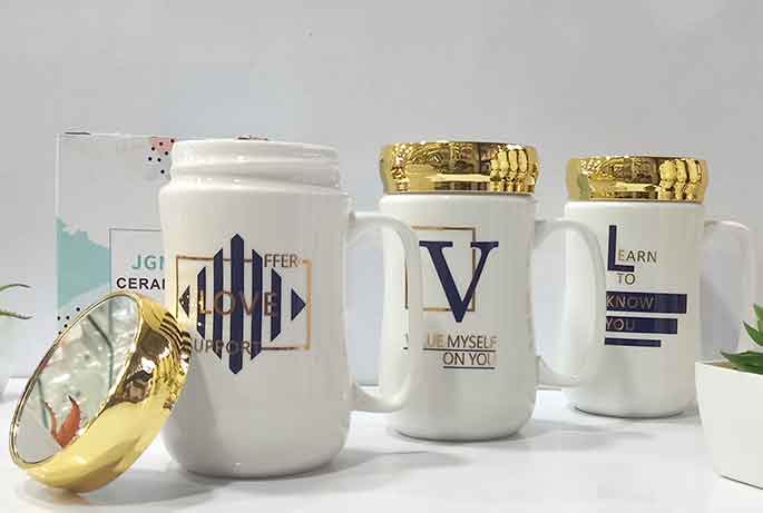 MIRROR-MUG-LV